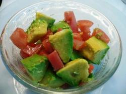Ensalada de Aguacate y Tomate